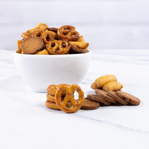 Deluxe Snack Mix